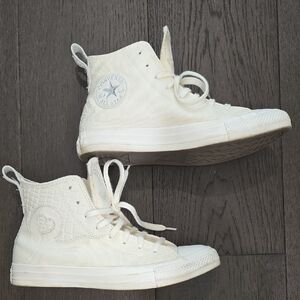 Converse Cream High-Top Sneakers Western Embroidery